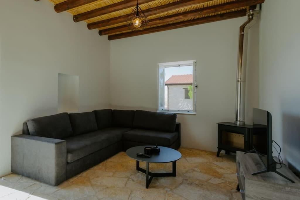 Dipaton House In Vasa 1 Apartment Limassol